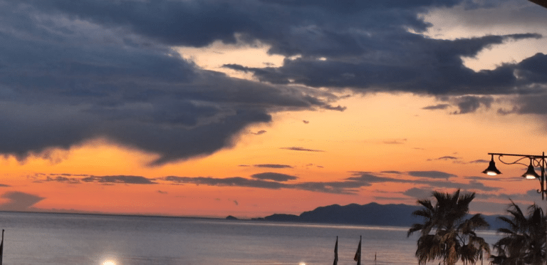 Tramonto marino