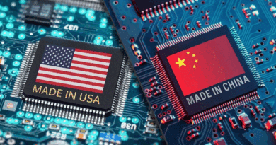 Composizione con microchip contrassegnati Made in USA e Made in China
