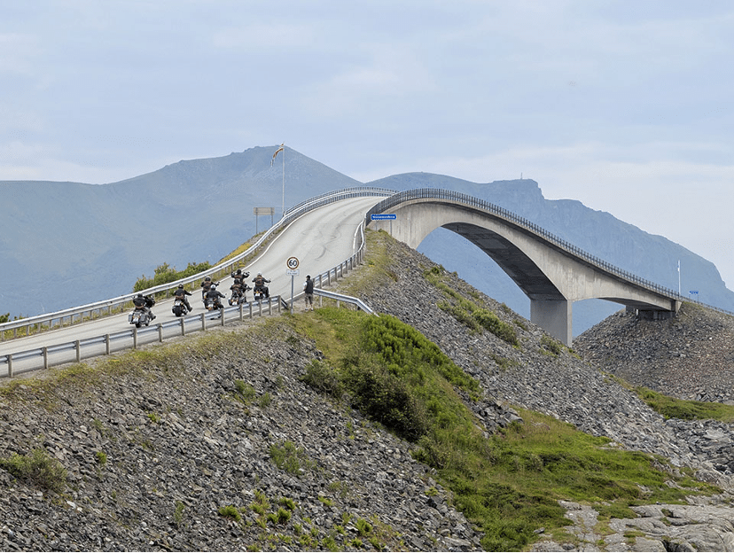 Strada atlantica: Sotrseisundetbroa.