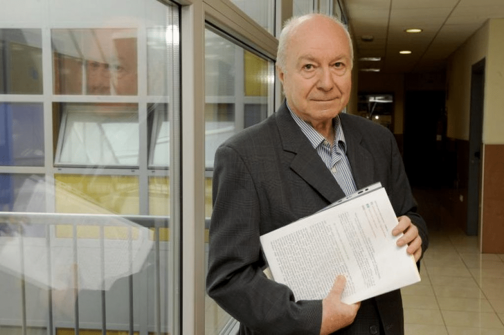 Mario Losano