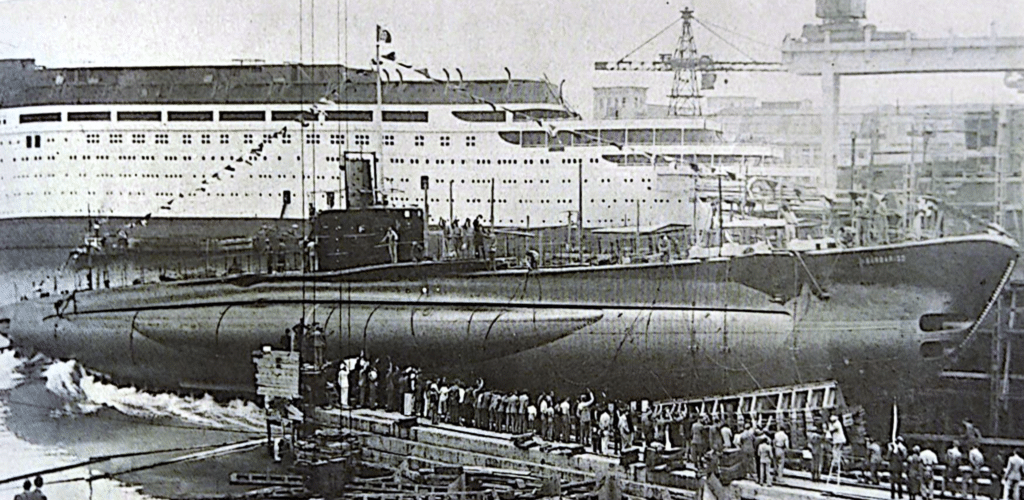Il BARBARIGO uno dei sommergibili della classe MARCELLO ripreso durante il suo varo il 12/06/1938. Questo battello fun consegnato il 19/09/1938.