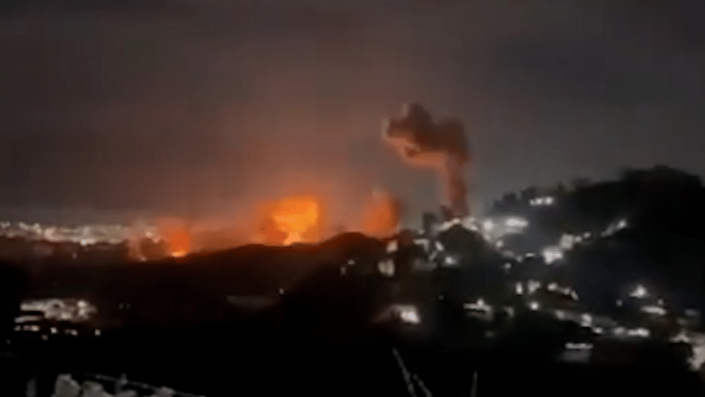 Un'immagine dell'attacco mirato da parte degli USA a Caracas.