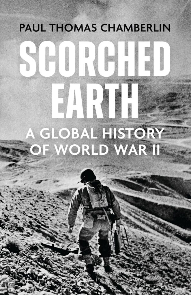 "Scorched Earth: A Global History of World War II" - la copertina del libro.