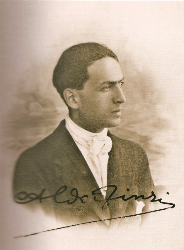 Una foto autografata da Aldo Finzi da giovane.