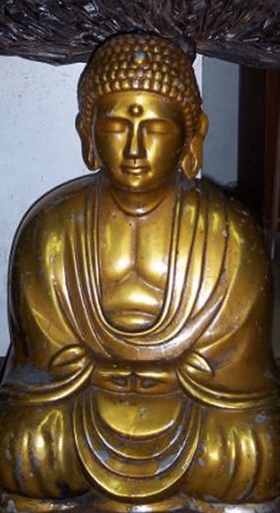 Il Budda d'oro restituito a Rogelio Roxas da Ferdinand Marcos