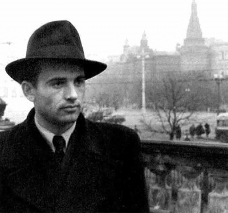 Mikhail Gorbaciov durante il periodo universitario, a Mosca (anni '60).