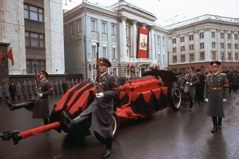 I funerali di Stato per Konstantin Chernenko.